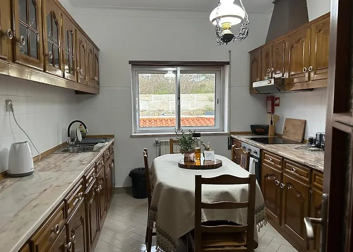 Casa Da Aldeia - Exclusive Upper Floor With 3 Bedrooms And Private Pool Hébergement de vacances Fuinhas